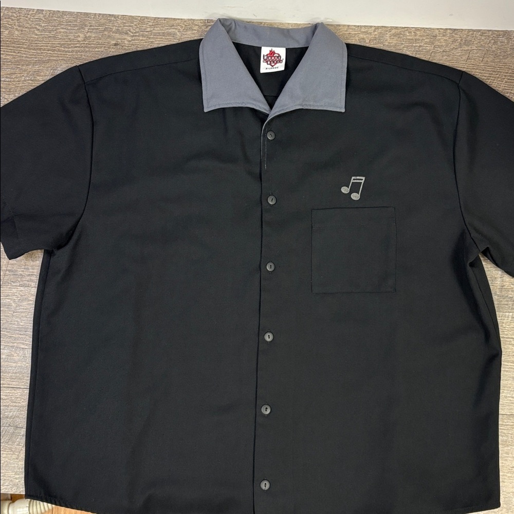 House of Blues Chicago Bowling / Work Shirt –Size XL – Embroidered Logo